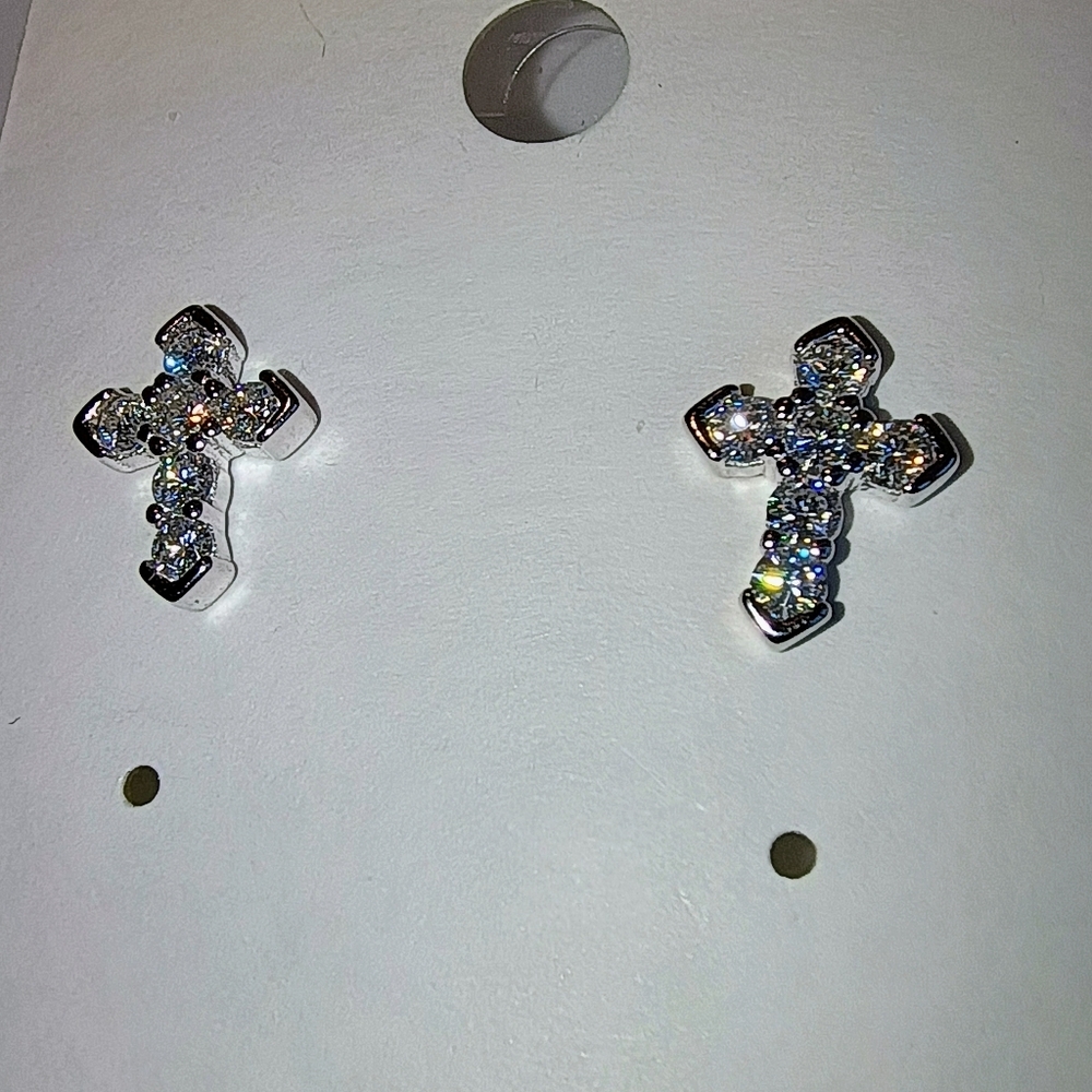 Elegant Silver Cross Earrings Moissanite - Picture 2 of 16